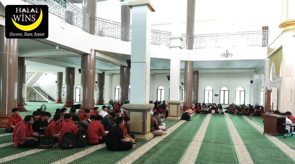 Masjid Darul Arqam (Asakusa Mosque): A Historic Islamic Center in Tokyo's Traditional Heart